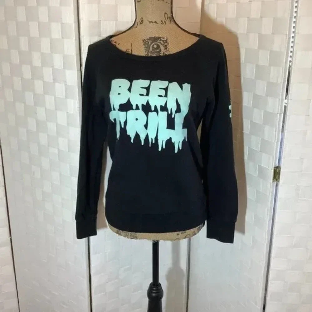 Mallratz been trill black sweatshirt size XS